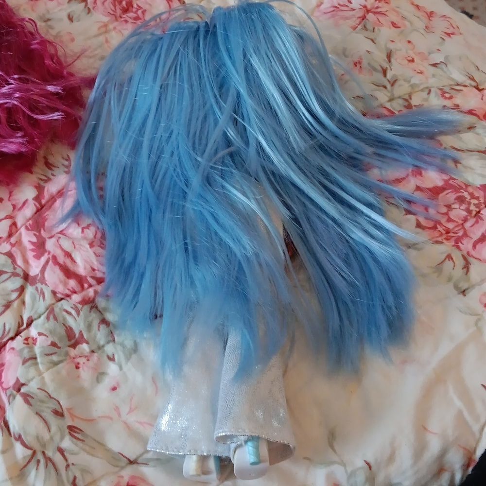 Lol Doll  - Picture 4 of 4